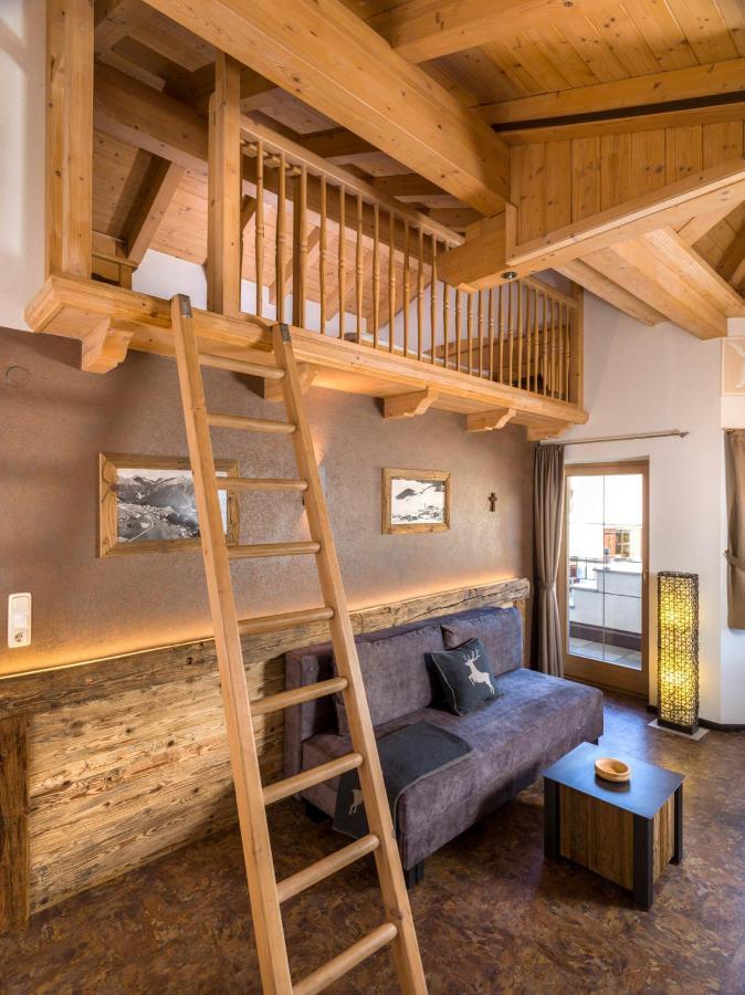 Laudegghof Ladis Inklusive Sommer Bergbahnticket エクステリア 写真